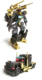 Optimus_prime_Gold.jpg