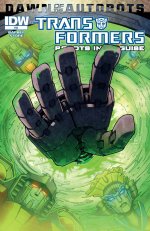 Robots in Disguise 33 cover.jpg Robots in Disguise 33 cover.jpg
